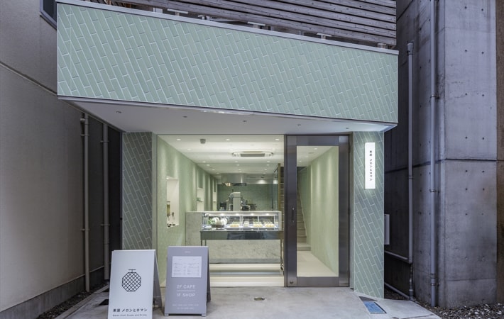 melon and roman Kagurazaka